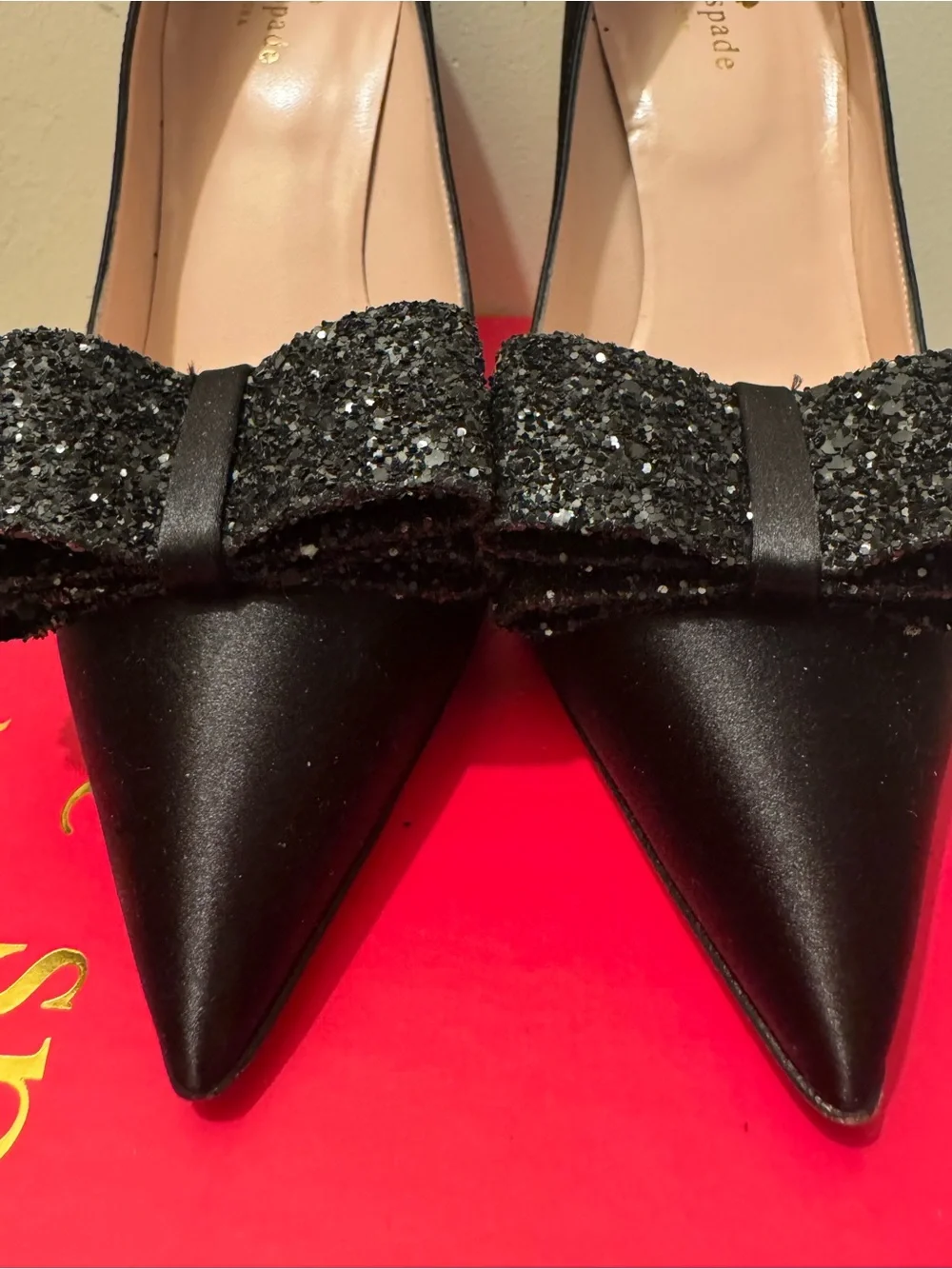Kate Spade Latrice Black Satin Glitter Bow Heels Pump. Size 8 Made in Italy